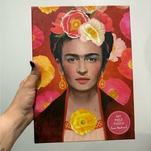 Frida Khalo (ICON SERIES) Puzzle